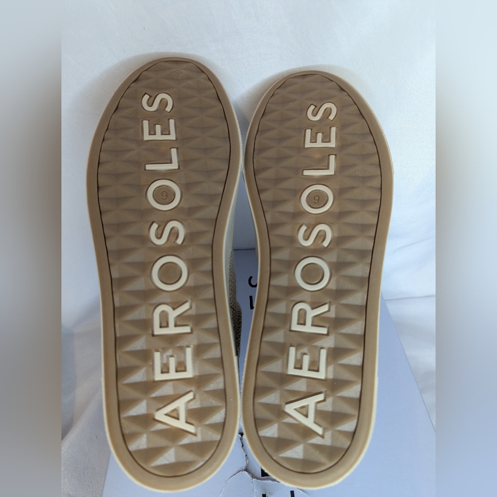 NIB Aerosoles Bramston Casual Sneakers Women's Size 9 - Picture 8 of 9